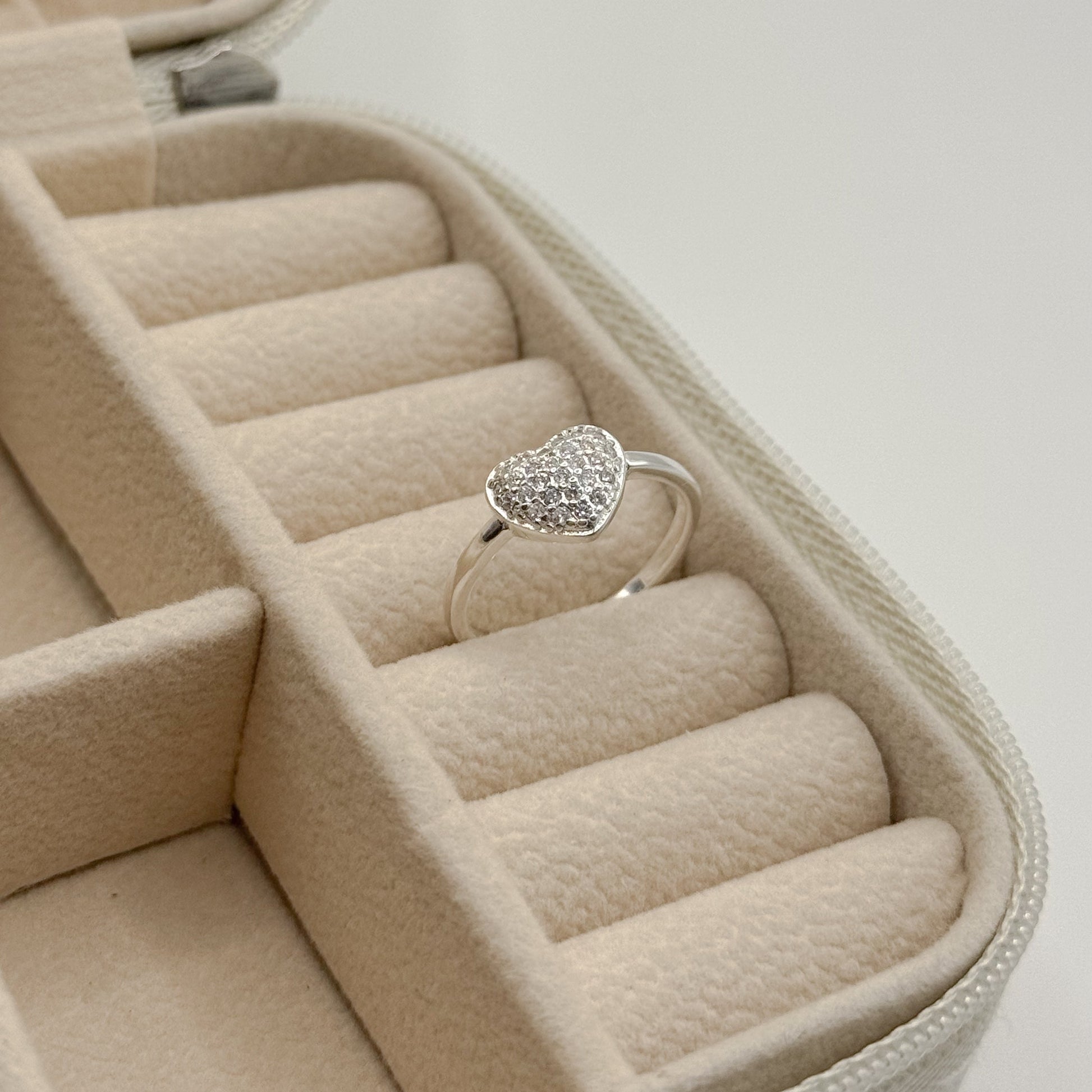 Anel Coração Cravejado Annavi