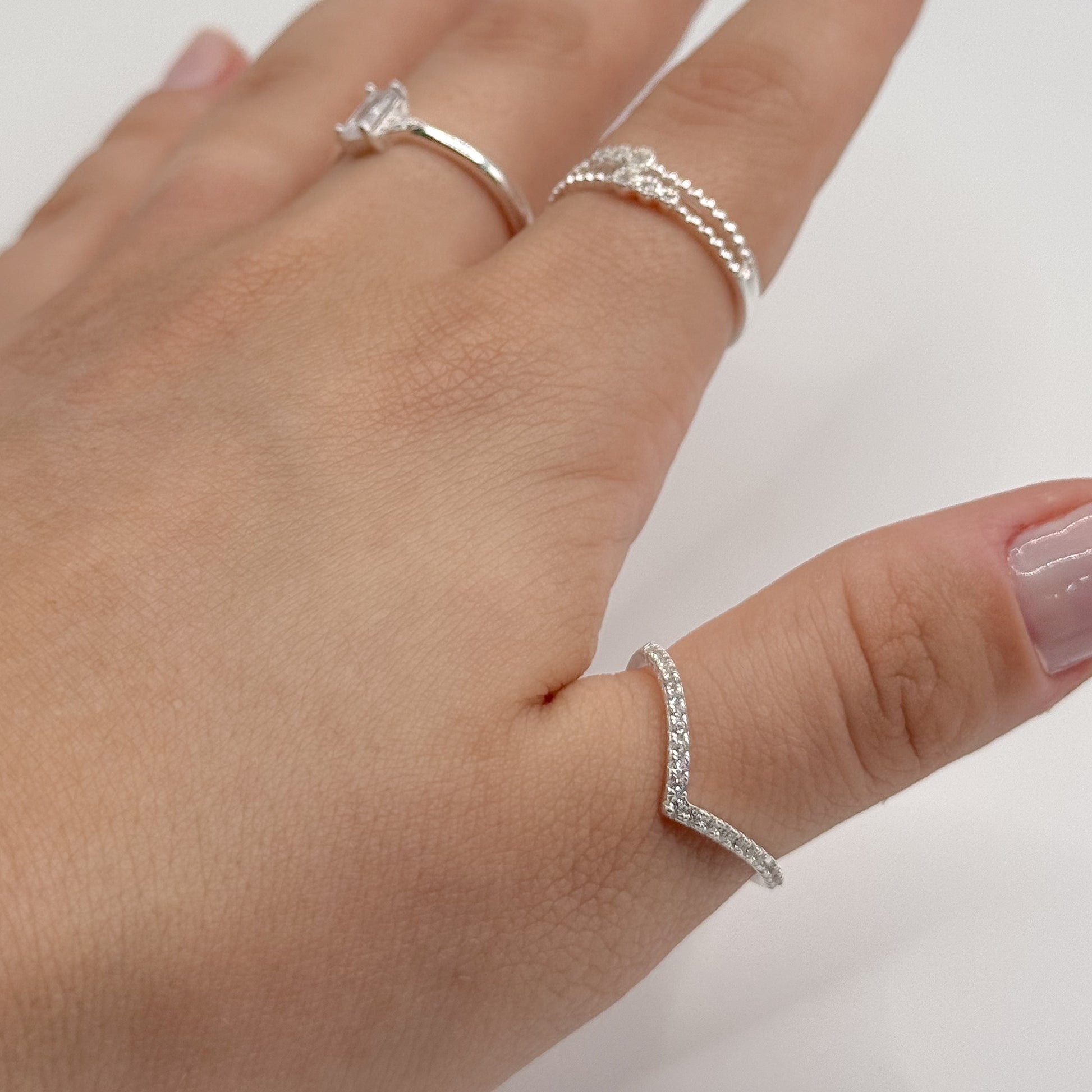 Anel Triângulo Annavi