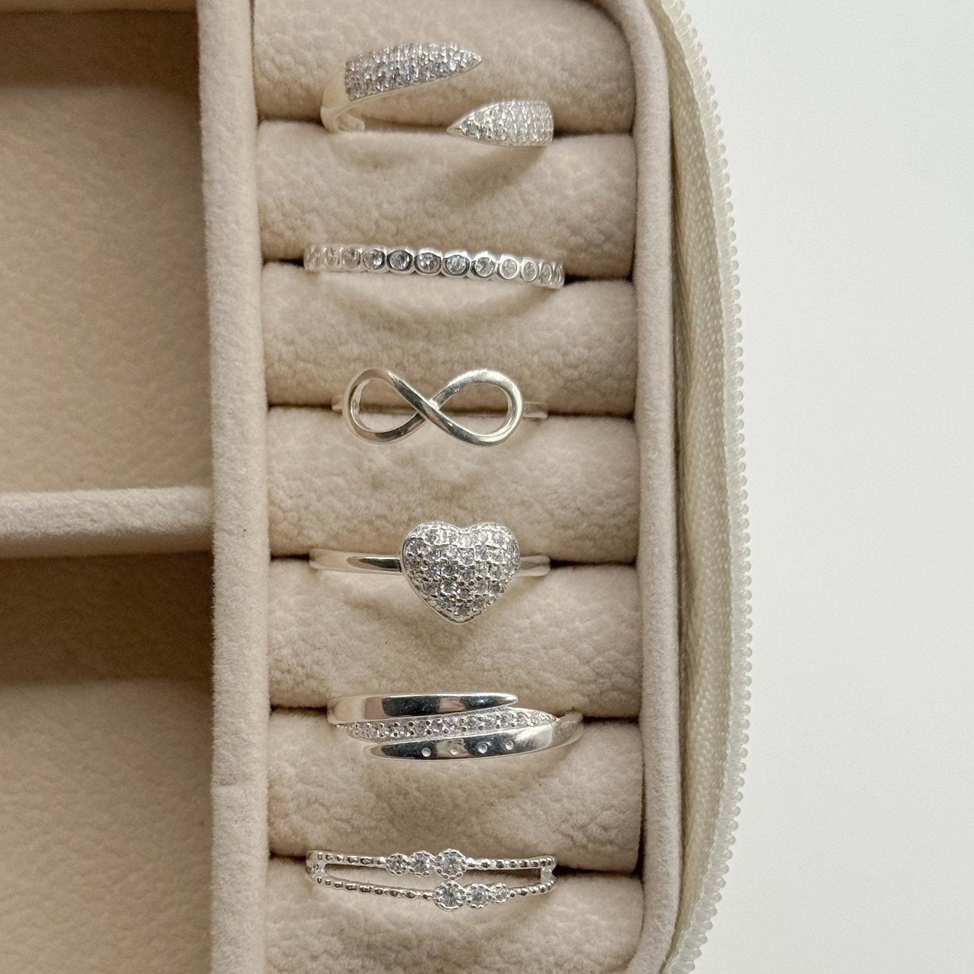 Anel Coração Cravejado Annavi