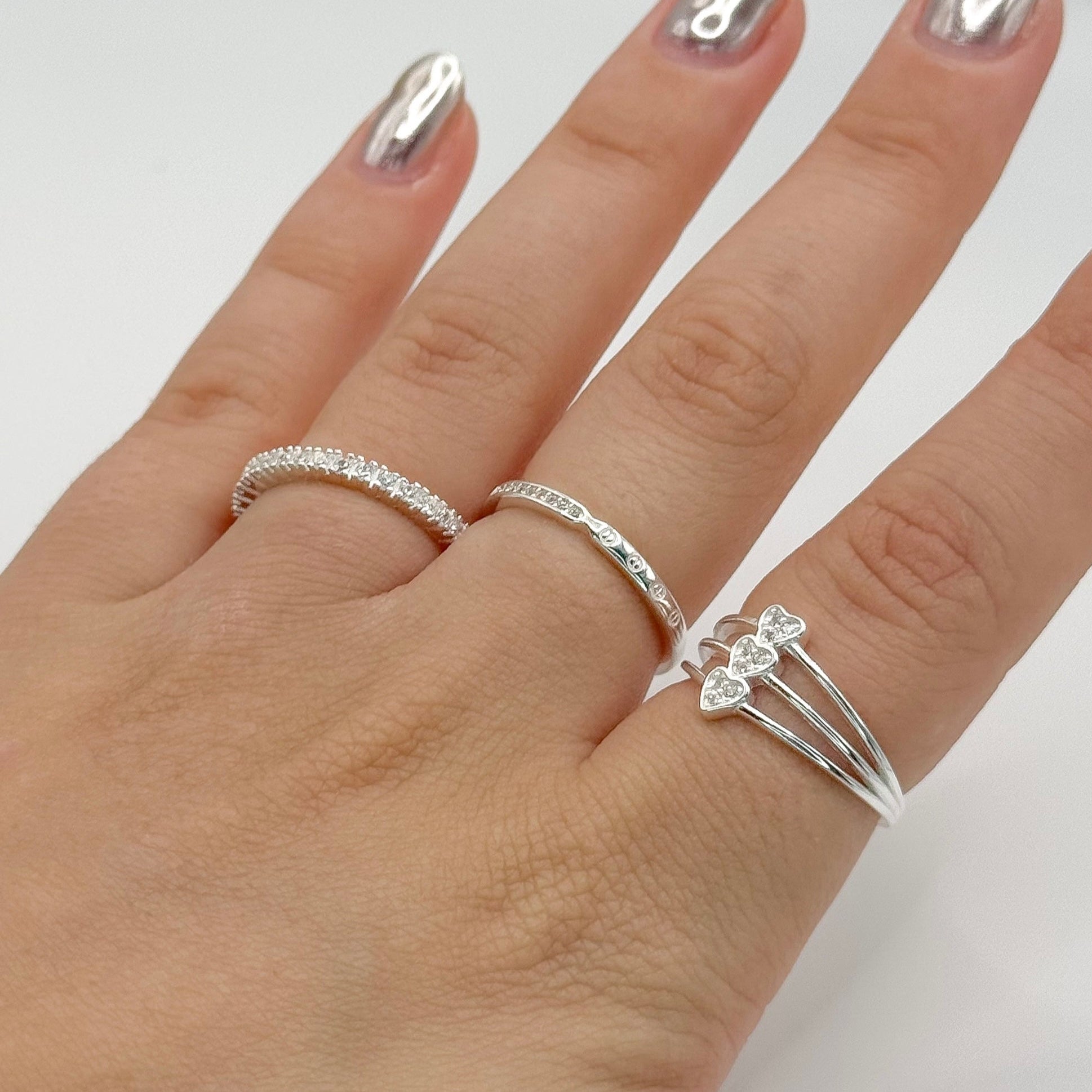 Anel Triplo Corações Annavi