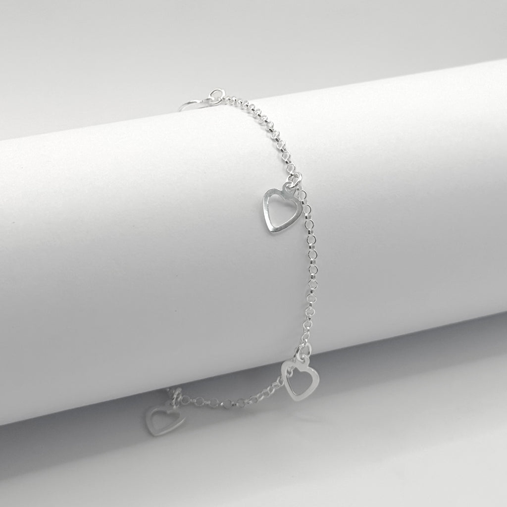 Pulseira Corações Vazados Annavi