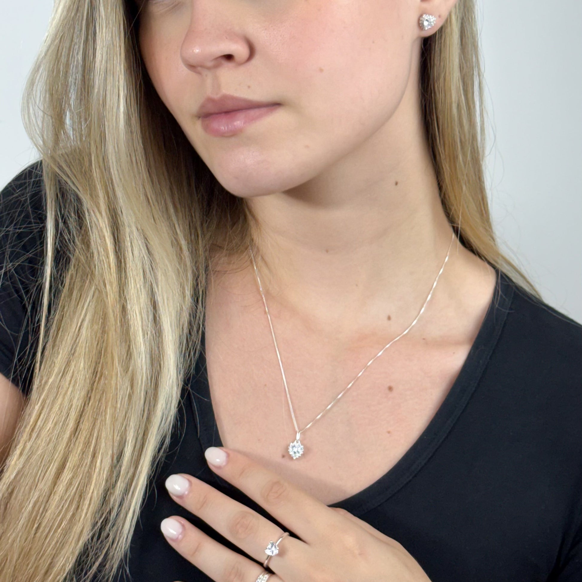 Kit Colar e Brinco Coração Annavi