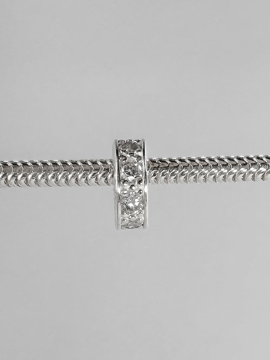 Berloque Separador Cravejado