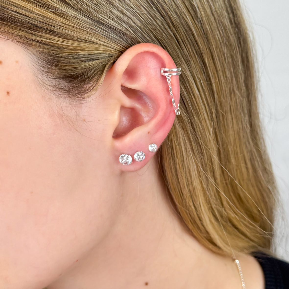 Piercing Fake Com Correntes Annavi